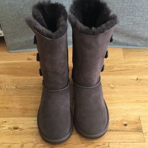 Ugg Australia Bailey Button Triplet Chocolate Boot